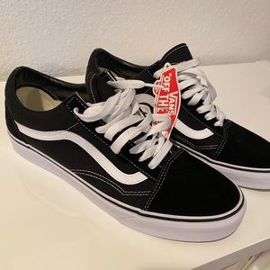 Mens Vans Old School Pro. NEW WITH TAGS 10.5